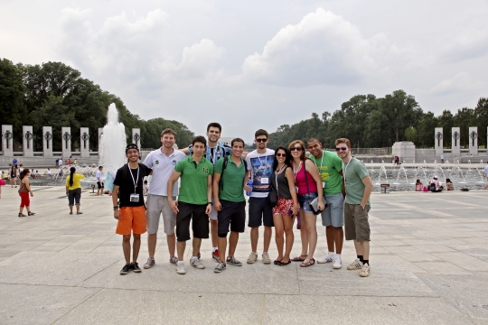 Brazilian students posing in front of the World War 2 Memorial 