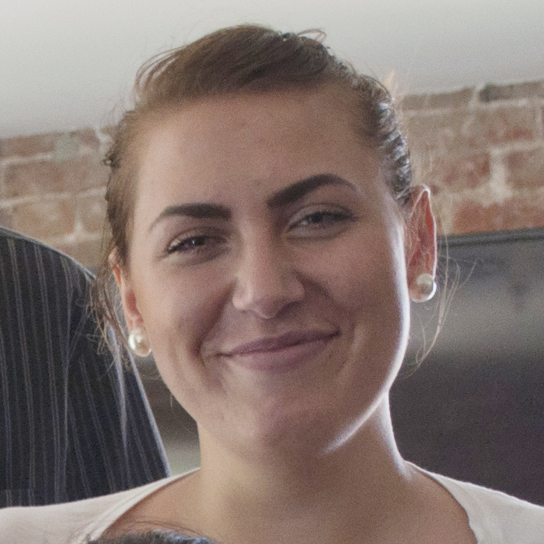 Headshot Photo of Dorina Sonic, International Summer Alumna