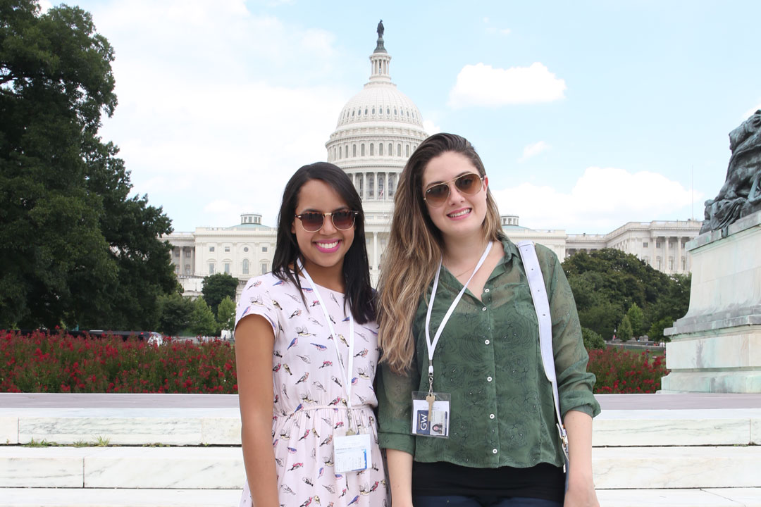 Brasilia Without Border students at the monuments in DC