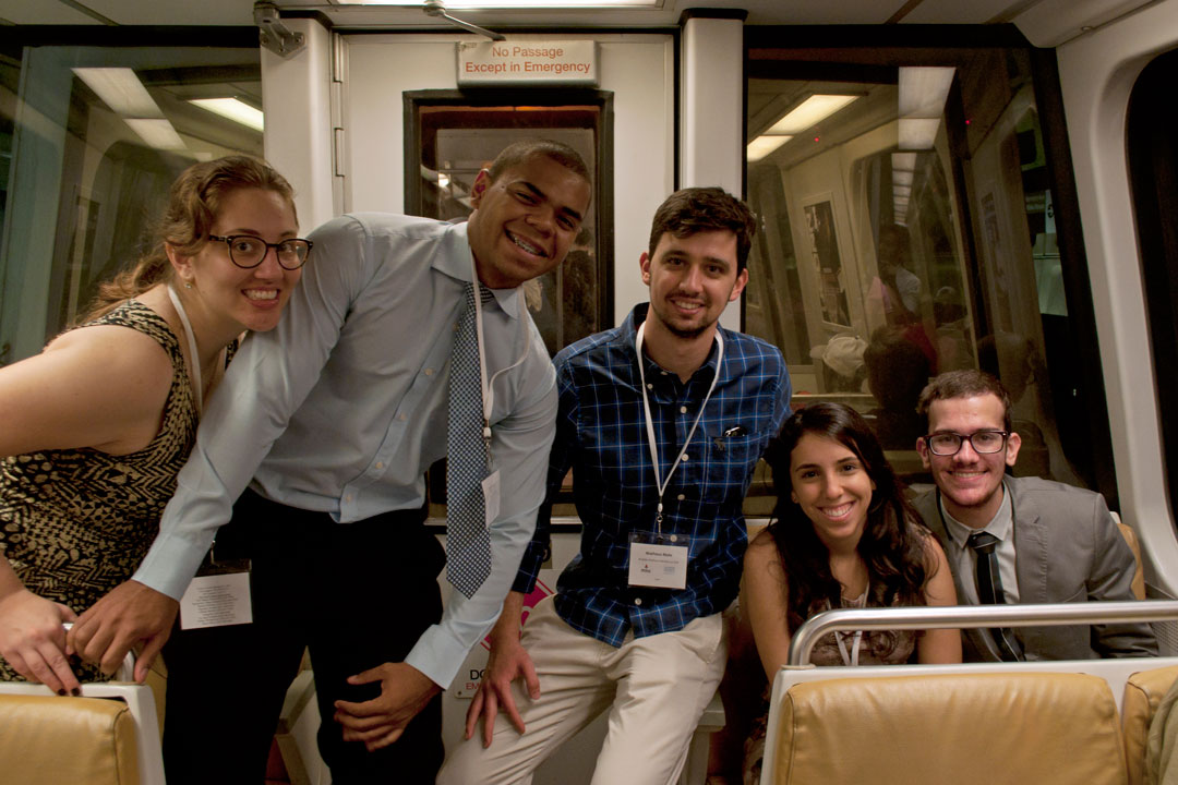 Students in the Brasilia Without Borders program