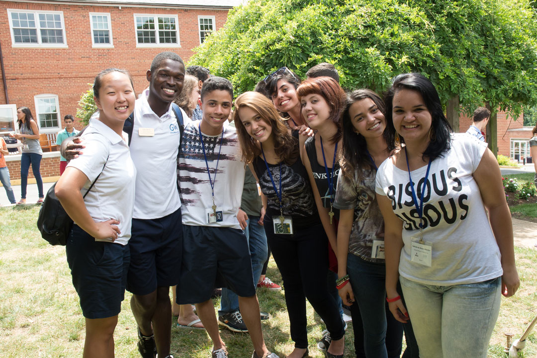 Students in the Brasilia Without Borders program