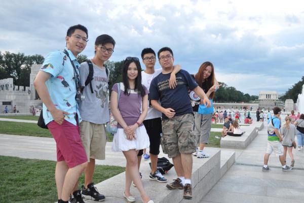 International Summer at GW students at World War II Memorial in DC