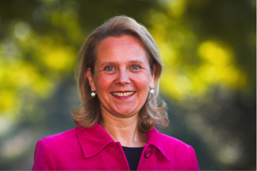 Headshot of Annette Mollet